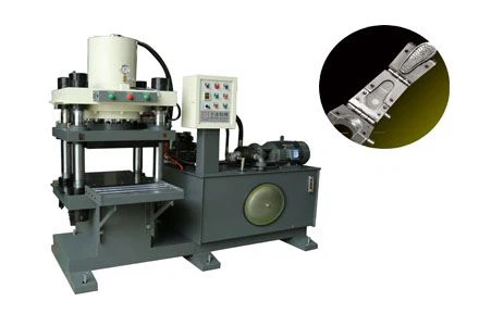 ماشین قالب گیری